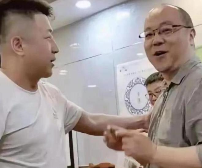 意甲新贵残阵遇半血红魔 数据示曼联凶多吉少