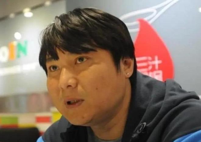 “机密”文件竟在微信群中传播！查明：档案局服务人员发现涉密文件与儿子工作有关，遂拍照发家庭群，已被辞退；相关负责人被党内严重警告